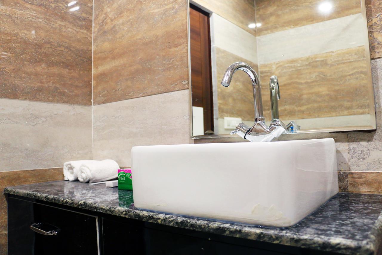 Hotel Neelam Moga Ludhiana Luaran gambar