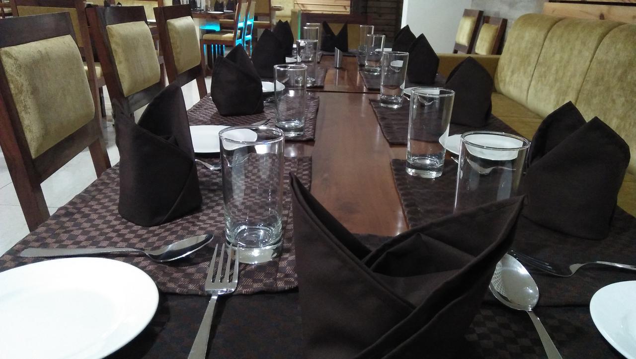 Hotel Neelam Moga Ludhiana Luaran gambar