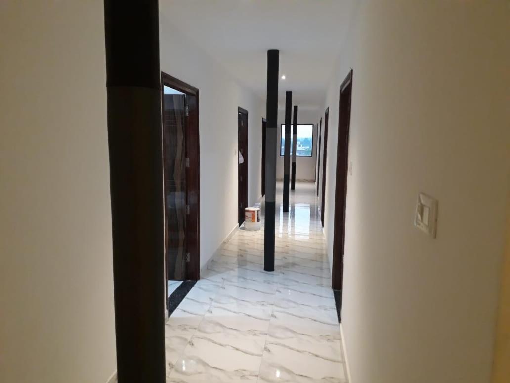 Hotel Neelam Moga Ludhiana Luaran gambar